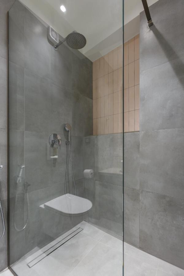 Studio W/King Size Bed Near The Heart Of Kalamata Exterior foto