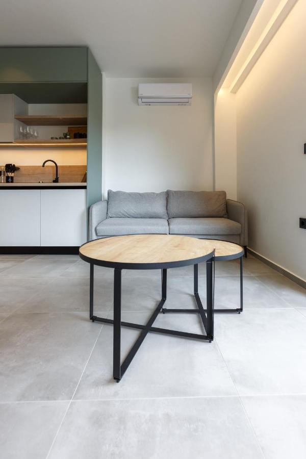 Studio W/King Size Bed Near The Heart Of Kalamata Exterior foto